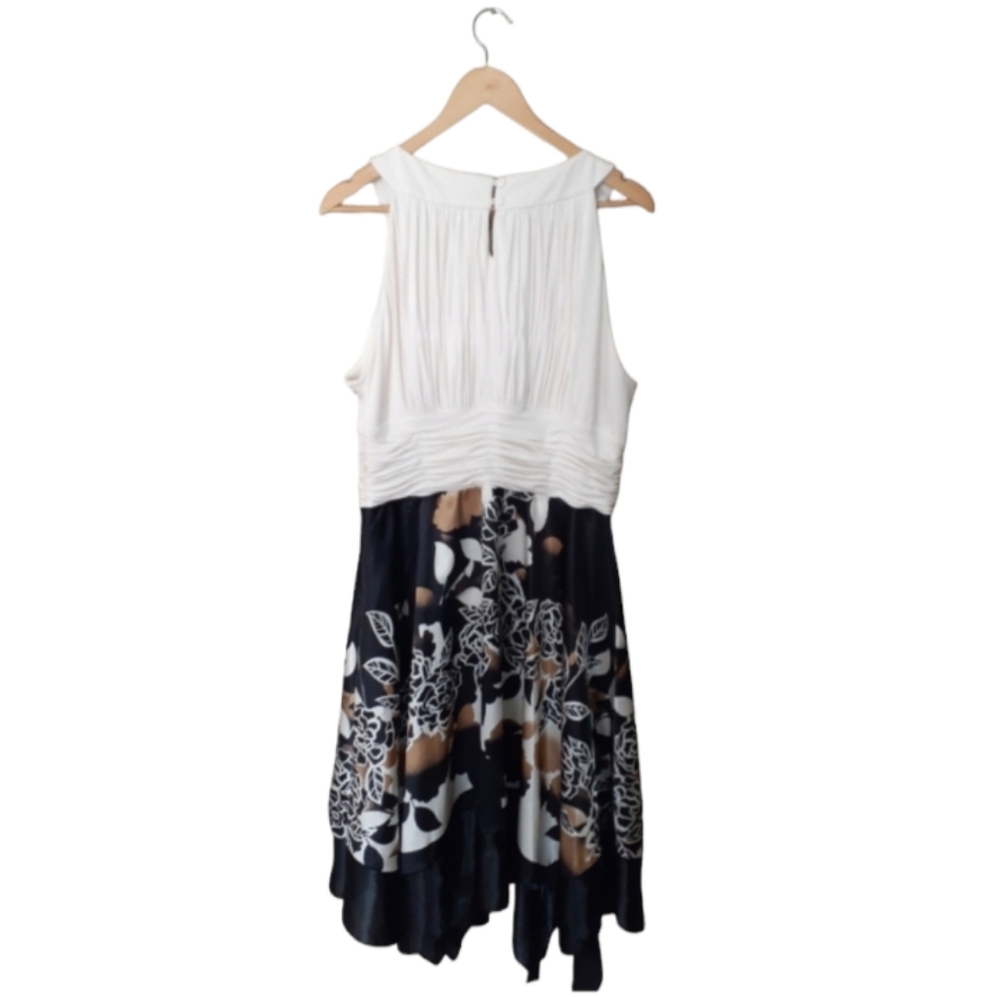 Michel Antoni Women's Plus Size 18W Dress Hankerchief Skirt Black White Bodice - Picture 2 of 6